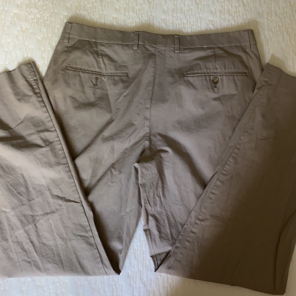 NWOT Express flat front khaki slacks - Picture 4 of 4